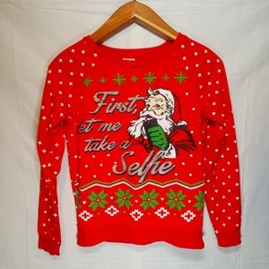 Santa First Let Me Take A Selfie Sweater Unisex Large
